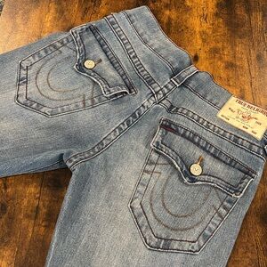 Men’s True Religion ‘Geno’ Relaxed Slim Jeans